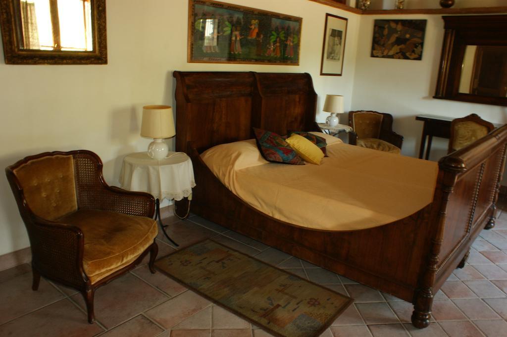 Il Casale di Silla Bed and Breakfast Perugia Camera foto